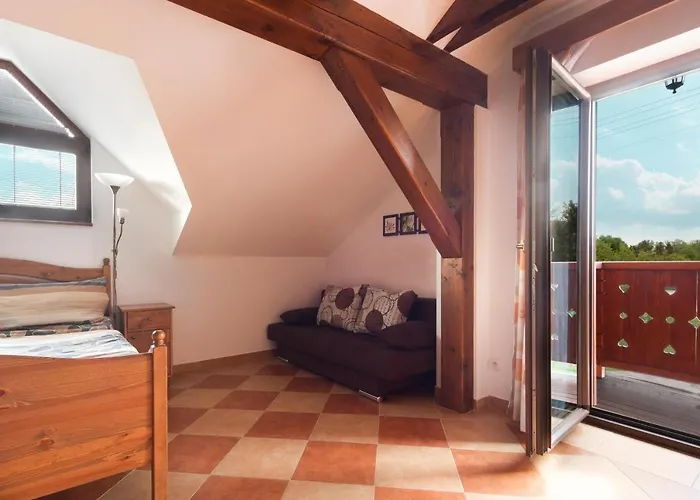 Maison d'hôtes Planiska 3*
